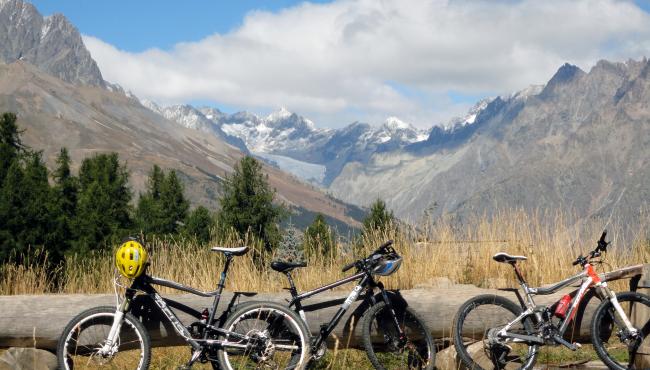Aktivitäten im Umkreis von 15 km vom Campingplatz Les Ecrins
